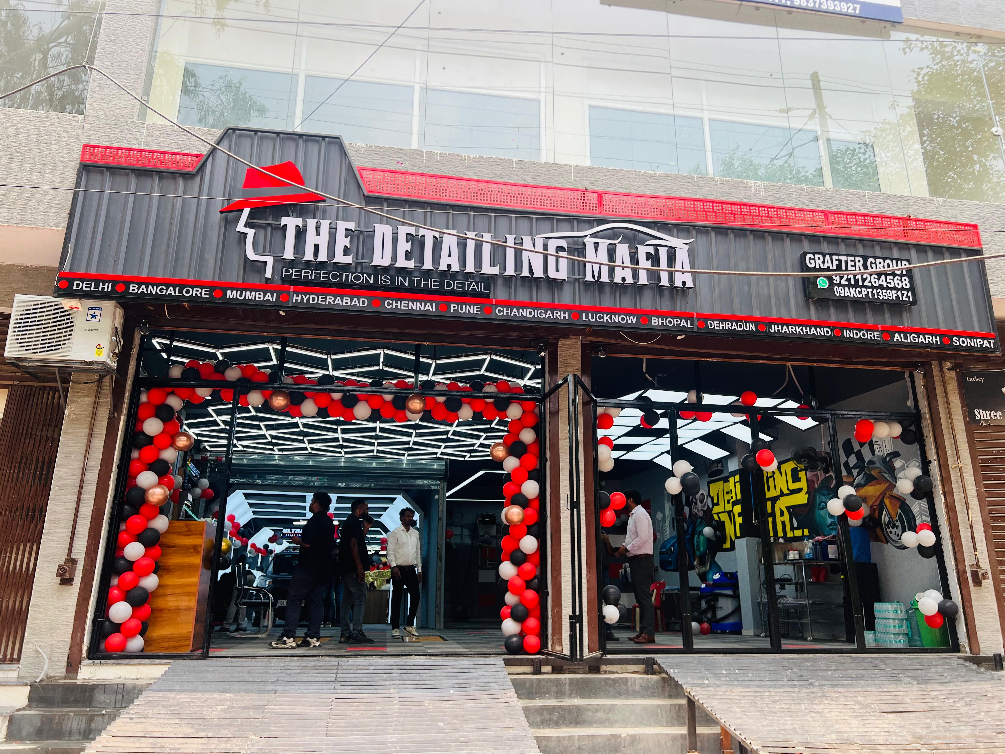 Car Detailing Service in Raj Nagar Extension